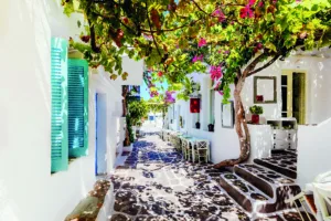 Πάρος: Γραφικά χωριά με θέα από ψηλά
