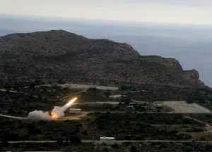 Σαουδική Αραβία: Καθολική αναγνώριση για τα ελληνικά Patriot – Το «ευχαριστώ» του Σαουδάραβα ΥΕΘΑ και το μήνυμα του Δένδια