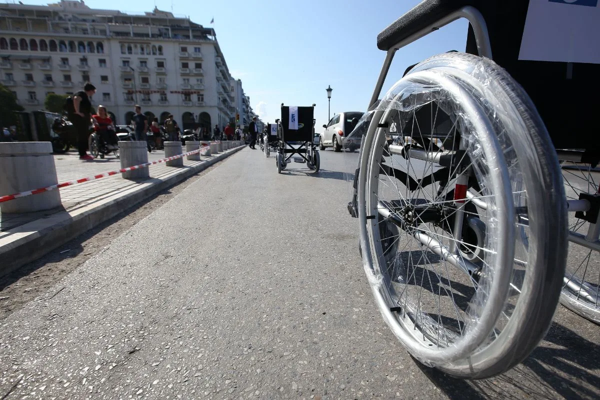 «Η δική μας ευκολία δεν μπορεί να στερεί από κάποιον άλλον την πρόσβαση» – Ο δημιουργός του «Χ