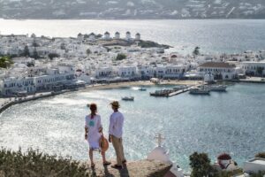 Mykonos Hotel-Hopping με την υπογραφή της Myconian Collection