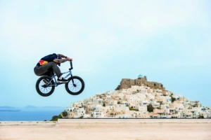 «The Butterfly Effect» από τη Red Bull στην Αστυπάλαια