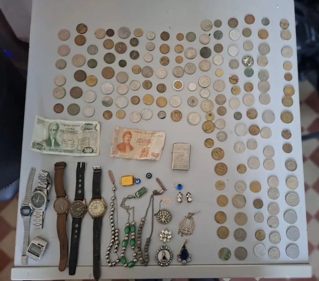 Εσωτερική εικόνα άρθρου