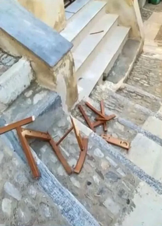 Εσωτερική εικόνα άρθρου