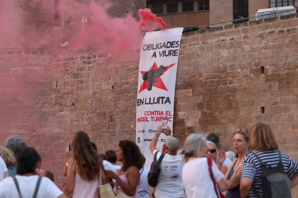 Εσωτερική εικόνα άρθρου