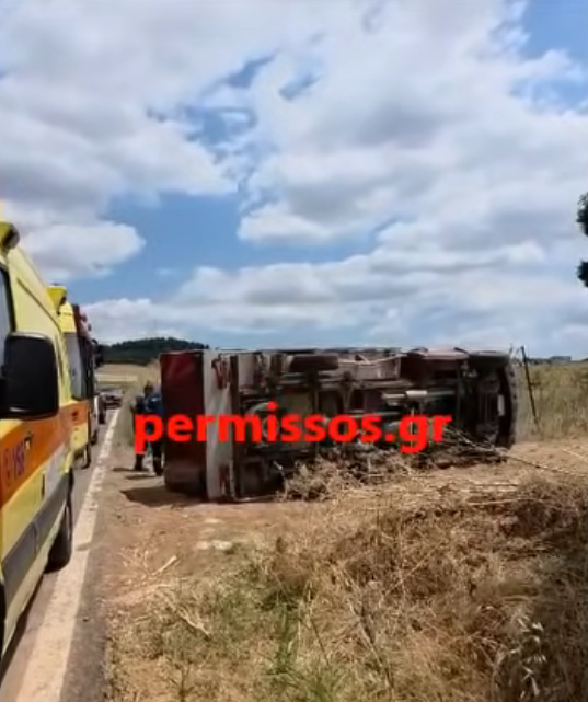 Θήβα: Νεκρός 21χρονος οδηγός από ανατροπή φορτηγού [Δείτε βίντεο]
