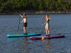 SUP: Πρόστιμο 250 ευρώ στους χρήστες χωρίς σωσίβιο – Εντατικοί έλεγχοι από το Λιμενικό