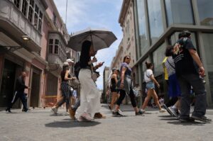 Συναγερμός για το «σούπερ» Ελ Νίνιο: Οι γυναίκες θα πληρώσουν το βαρύτερο τίμημα, προειδοποιεί διεθν