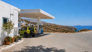 Ποιο νησί έχει την ακριβότερη βενζίνη φέτος το καλοκαίρι;