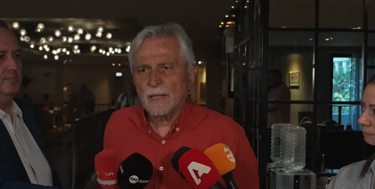 Νέα παραίτηση στον ΣΥΡΙΖΑ: Αποχώρησε από την Κεντρική Επιτροπή ο Χατζησωκράτης
