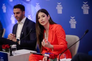 Άρθρο Πορφυλένιας Κανελλοπούλου στον ΕΤ: Η Πελοπόννησος μπορεί να γίνει η αφετηρία της παραγωγικής Ελλάδας