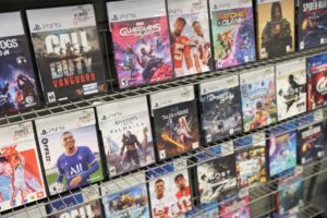 Τέλος εποχής για το PlayStation: Η Sony καταργεί οριστικά τους δίσκους παιχνιδιών – Τι αλλάζει από το 2028