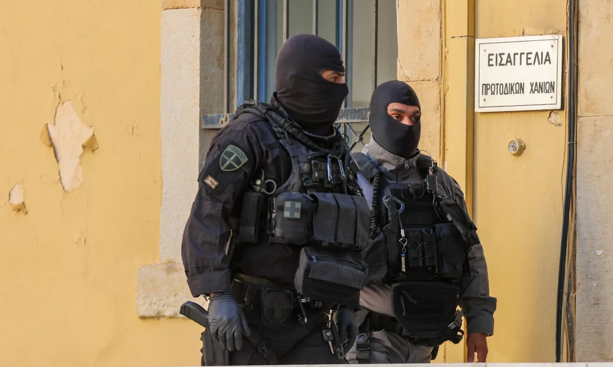Χανιά: Οι υποθέσεις που οδήγησαν στη σύλληψη του Ιατροδικαστή και του Τοξικολόγου