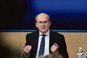 Χατζηδάκης: Tρίτη στην ευρωζώνη η Ελλάδα ως προς το ύψος των ενισχύσεων για την ενεργειακή κρίση