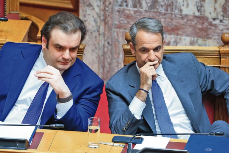 Πρωτογενές πλεόνασμα 5,77 δισ. € – Τα έσοδα από τον ΦΠΑ γεμίζουν τα δημόσια ταμεία