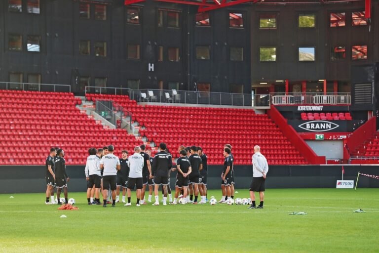 Conference League: Απόφασισμένοι για νίκη στον ΠΑΟΚ απέναντι στην Μπραν – Η ώρα και το κανάλι 