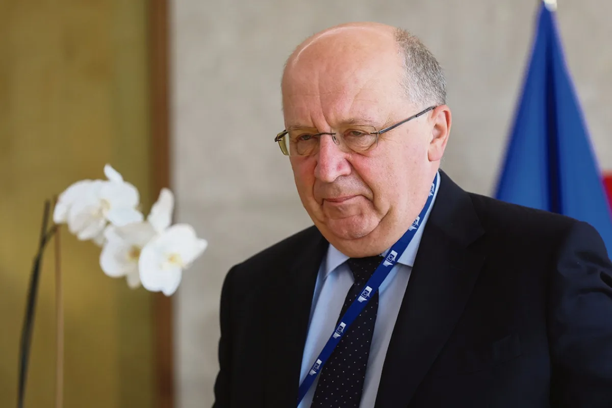 Εσωτερική εικόνα άρθρου