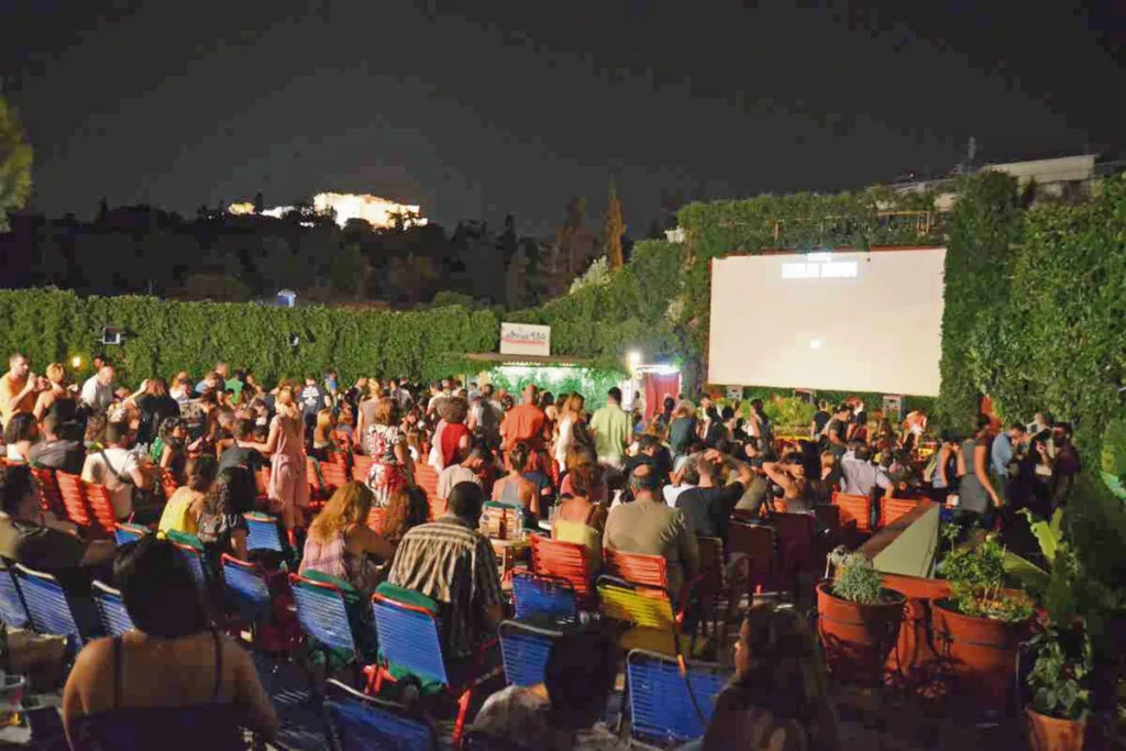 Ένα διήγημα κάθε ημέρα – «Χαλίκι, γιασεμί κι ένα… μουστάκι» από την Λίτσα Τότσκα 