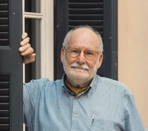 O συγγραφέας Αντώνης Δ. Σκιαθάς