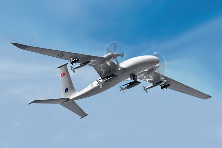 Αερομαχία τουρκικών drones στο Σουδάν – «Εμφύλιος» μεταξύ Bayraktar Akinci UCAV