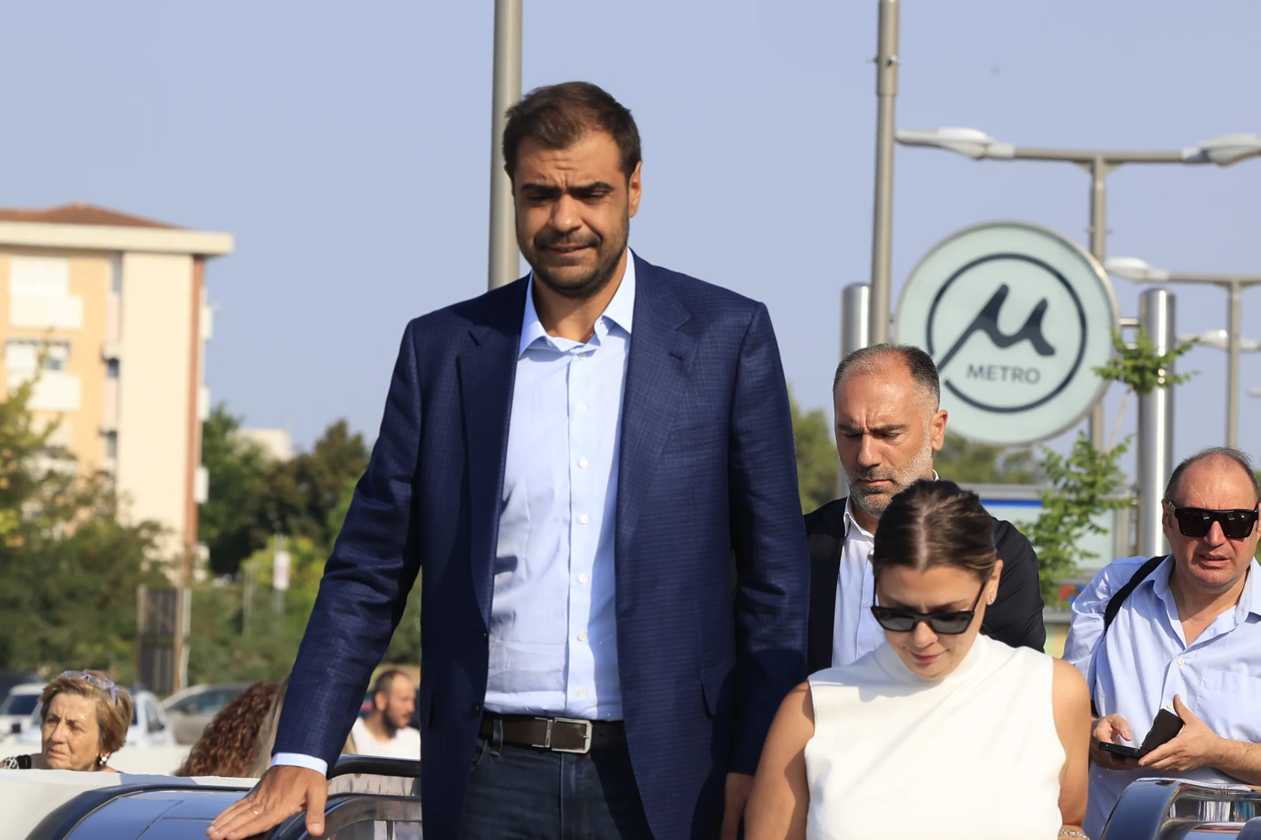 Εσωτερική εικόνα άρθρου