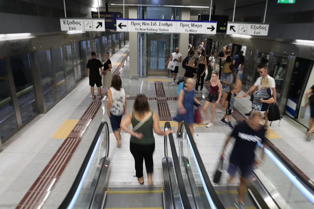 Μετρό Θεσσαλονίκης: Άνοιξε για το επιβατικό κοινό η επέκταση προς Καλαμαριά – Τα πρώτα δρομολόγια