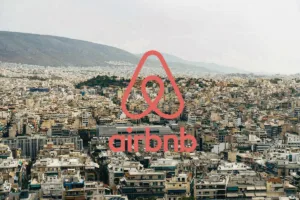 «Μπλόκο» από Κομισιόν σε Airbnb και αγορά δεύτερης κατοικίας