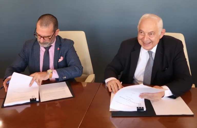 Όμιλος ΑΒΑΞ: Ανάληψη έργου κατασκευής σταθμού παραγωγής ηλεκτρικής ενέργειας 800 ΜW στη Λάρισα