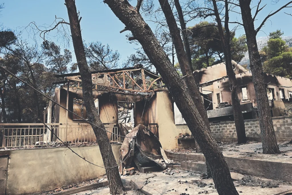 Φωτιές: Ξεκίνησε η καταγραφή των ζημιών – Οι επιχορηγήσεις και τα έκτακτα βοηθήματα