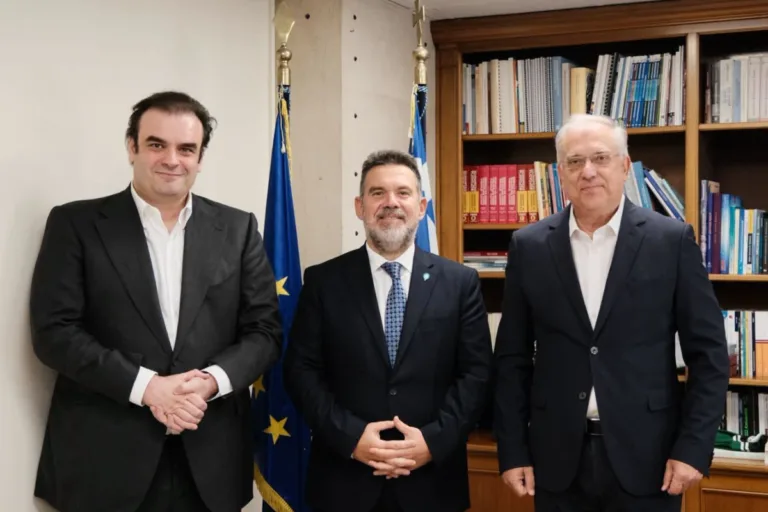 Πιερρακάκης – Θεοδωρικάκος: «Δικαίωμα στη Λήθη» για επιζώντες με ιστορικό καρκίνου
