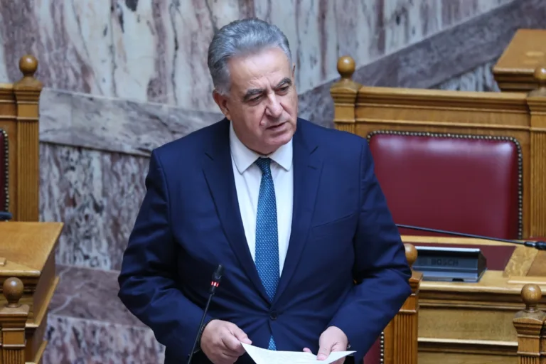 Καββαδάς: Θωρακίζεται η χώρα απέναντι στις επιζωοτίες – 12,5 εκατ. ευρώ για μέτρα βιοασφάλειας