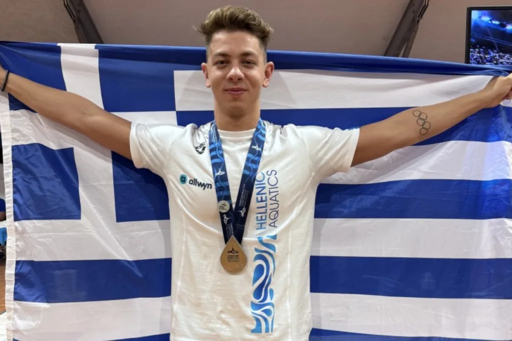 Συγκλονιστικός ο Σίσκος: «Έδωσα τη ψυχή μου για όλη την Ελλάδα» – Η κούρσα του τελικού στα 200