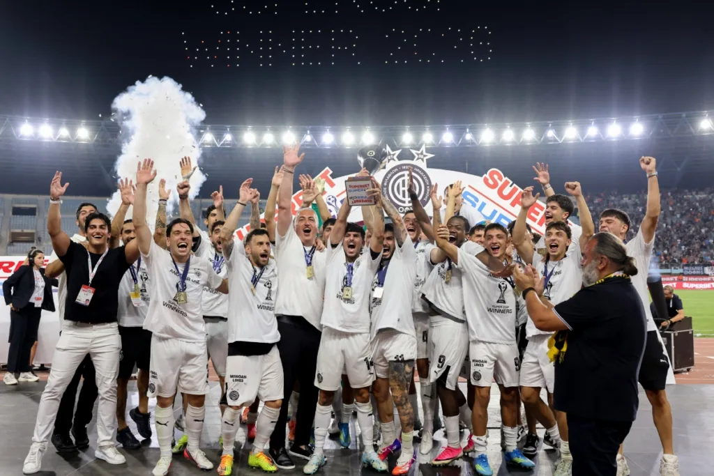 ΑΕΚ – ΟΦΗ: Αποθέωση των Κρητικών στο fair play του Ηλιόπουλου – «Αυτό είναι το ποδόσφαιρο»