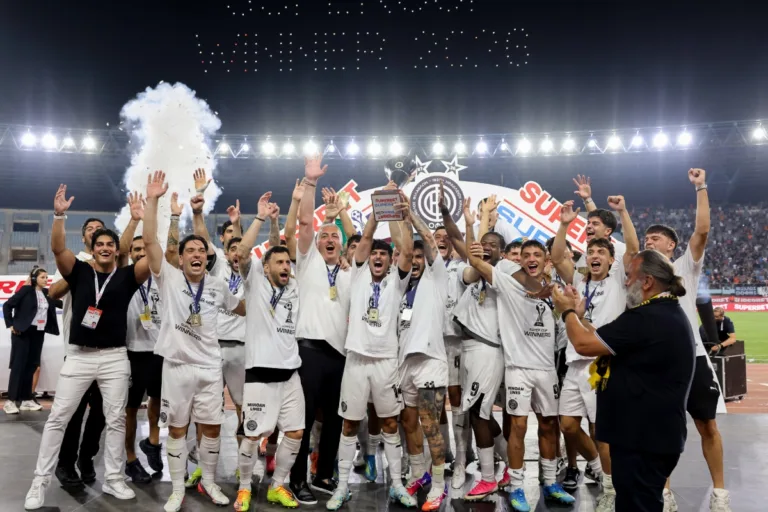 ΑΕΚ – ΟΦΗ: Αποθέωση των Κρητικών στο fair play του Ηλιόπουλου – «Αυτό είναι το ποδόσφαιρο»