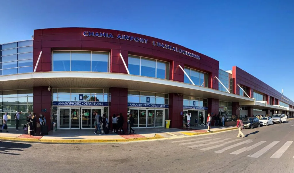 Πανικός σε πτήση από Χανιά για Θεσσαλονίκη: 5 ώρες αναμονή, φωνές και λιποθυμίες
