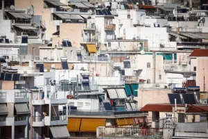 Νέος κώδικας ιδιοκτησίας: Ξεκλειδώνουν τα αδιέξοδα στις πολυκατοικίες
