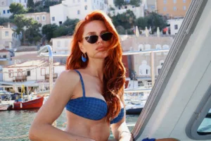 Κάντο όπως οι επώνυμες – Τα beach looks που θα αντιγράψεις στις διακοπές σου