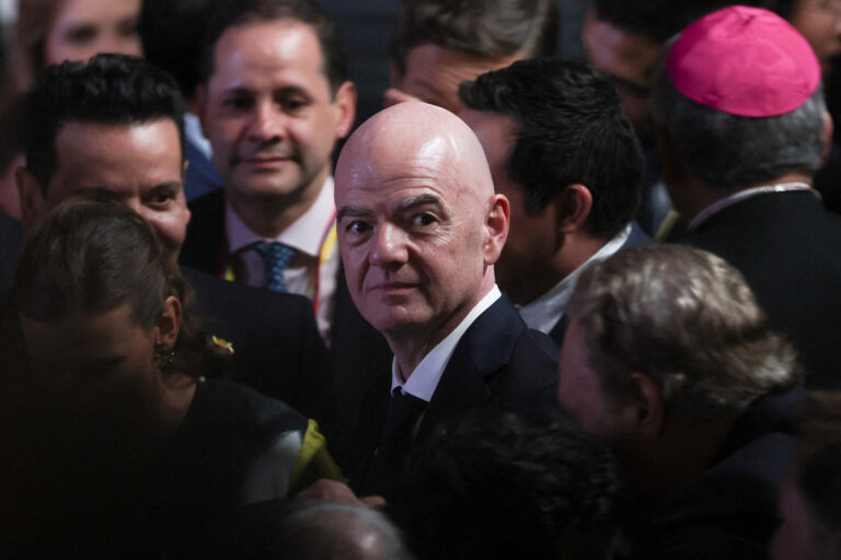 FIFA: Στο τραπέζι πρόταση μομφής κατά του Ινφαντίνο από UEFA, AFC και CONCACAF