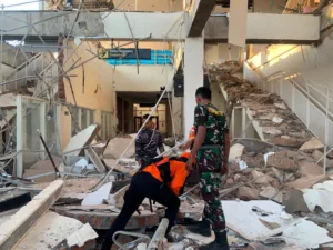 Ινδονησία: Δραματική η κατάσταση στη Φλόρες – 68 νεκροί και χιλιάδες χωρίς σπίτια