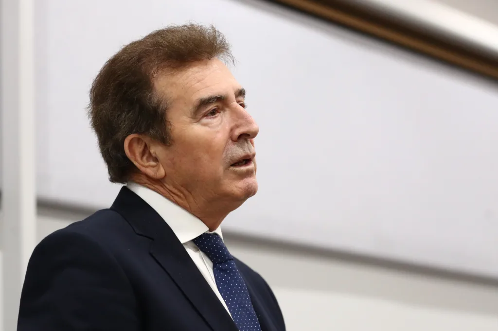 Χρυσοχοΐδης: Νέα εποχή για την Αστυνομία – 270 κυκλώματα εξαρθρώθηκαν από το ελληνικό FBI