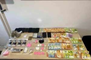 Εξαρθρώθηκε κύκλωμα που διακινούσε ναρκωτικά στη Μύκονο – Πώς δρούσε;