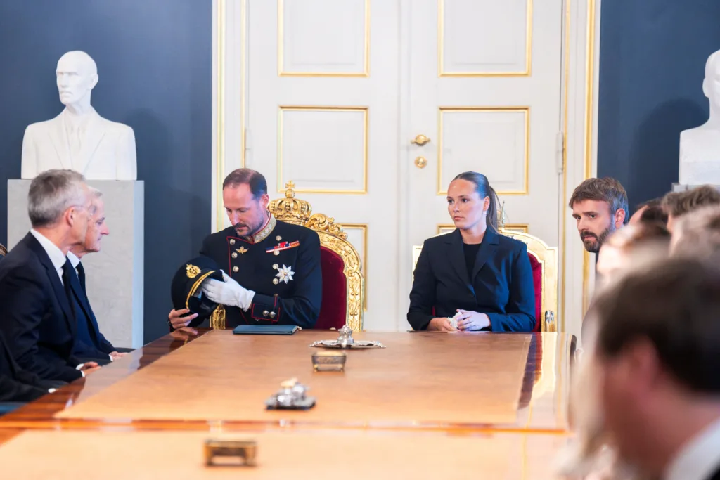 Εσωτερική εικόνα άρθρου
