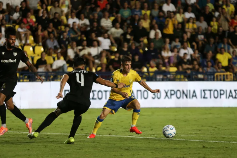 Super League: Με Γκράναθ και Σουμά διπλασίασε τις νίκες του ο Παναιτωλικός, 2-0 την Καλαμάτα