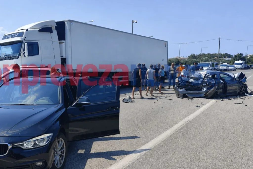 Πρέβεζα: Καραμπόλα με φορτηγό και τρία Ι.Χ. στη σήραγγα Ακτίου – Πληροφορίες για 8 τραυματίες