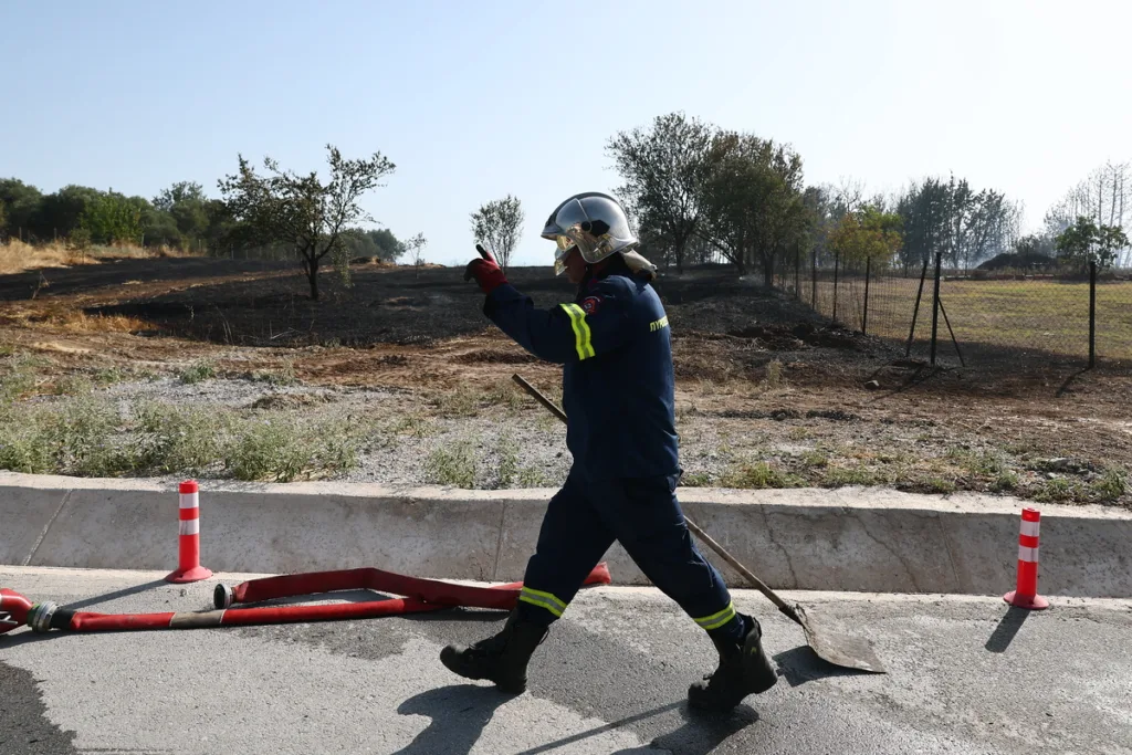 Φωτιά τώρα στο Πικέρμι: Ήχησε το 112