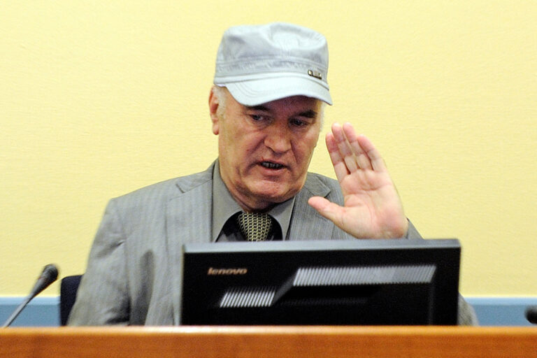Ράτκο Μλάντιτς: Πέθανε ο επονομαζόμενος «χασάπης της Βοσνίας» – Είχε καταδικαστεί για γενοκτονία