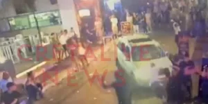 Μάλια: Βίντεο ντοκουμέντο από την ξέφρενη πορεία του αυτοκινήτου – Η στιγμή που παρασύρει ζευγάρι Βρετανών