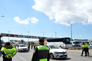 Δεκαπενταύγουστος: Τα έκτακτα μέτρα της Τροχαίας για την έξοδο