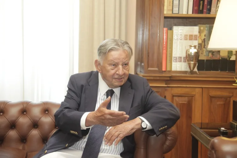 Γιάννης Βαρβιτσιώτης: Σήμερα το τελευταίο «αντίο» στη Μητρόπολη Αθηνών – Επικήδειο θα εκφωνήσε