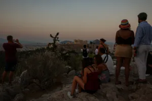 Ταξίδια: Ο Σεπτέμβριος είναι ο νέος Αύγουστος – Δεύτερη στις κρατήσεις η Ελλάδα