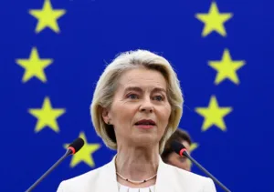 Φον ντερ Λάιεν: «Πιο ανεξάρτητη Ευρώπη» – Από τις φωτιές στην Ελλάδα έως την ευρωπαϊκή άμυνα και ενέργεια